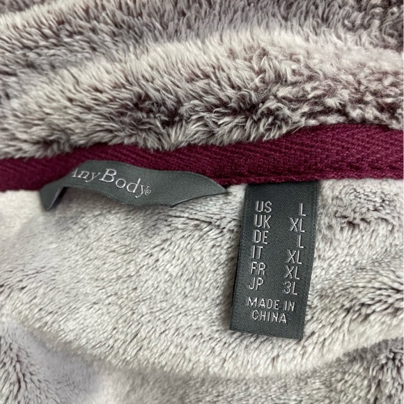 Fleece shirt - Picture 3 of 5